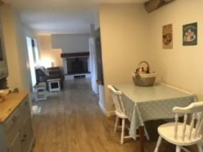Chez Broche Bed & Breakfast *